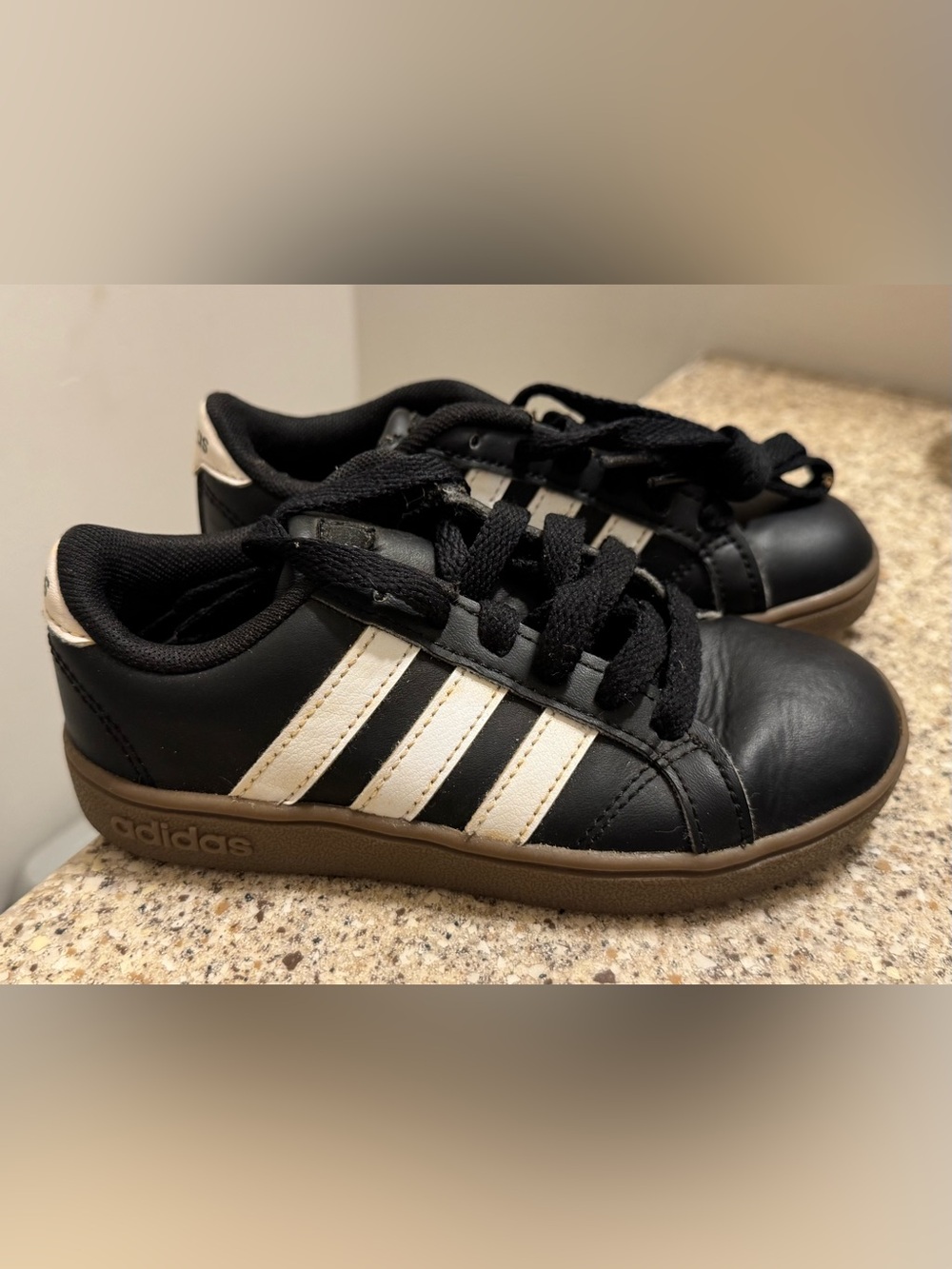 Like New Toddler Boys Adidas Shoes Size 11k